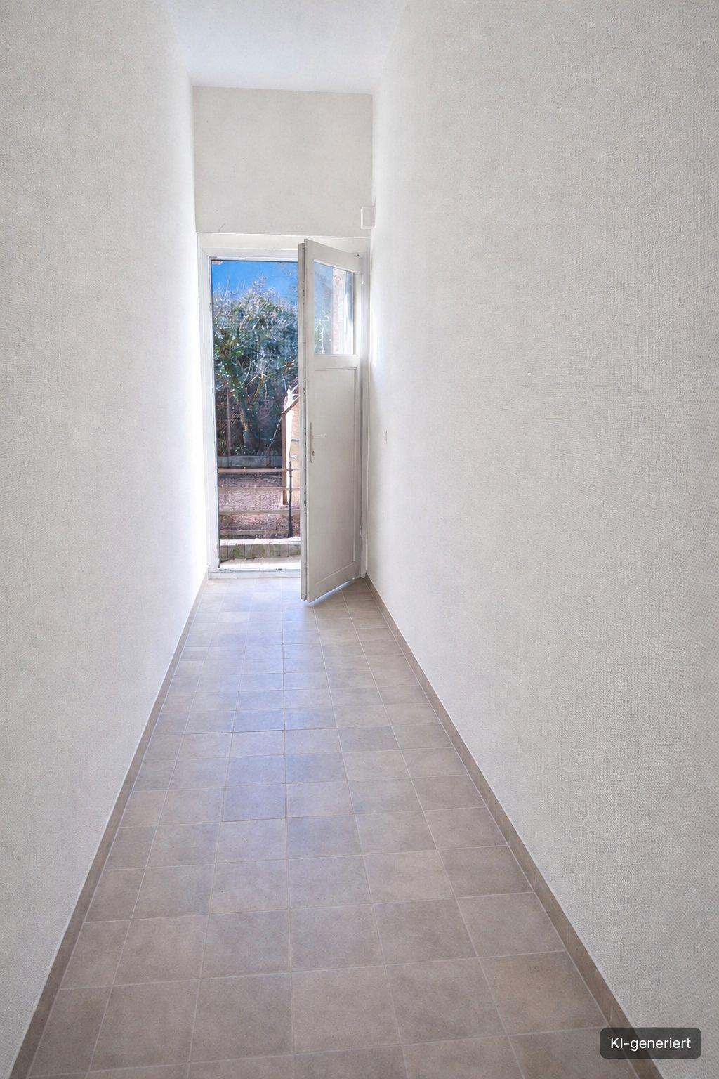 KI-generierte, unverbindliche Visualisierung – 3-Raum-Wohnung mit Balkon in Aken, Bild 5